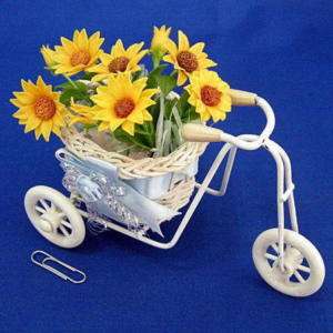 SMALL ARTIFICIAL SUNFLOWER ON TRICYCLE PLANTER   FC59  